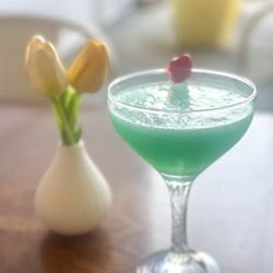 Alma Bistro - Run away with me