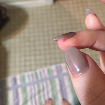 La Fleur Nails Norman - Painful marks left from filing when the glue was stuck to my finger. No discount! - Nail Salons Near Me - Norman, Oklahoma