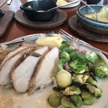 Field & Main Restaurant - Thanksgiving dinner - Seafood Near Me - Marshall, Virginia Field & Main Restaurant - Thanksgiving dinner - Seafood Near Me - Marshall, Virginia