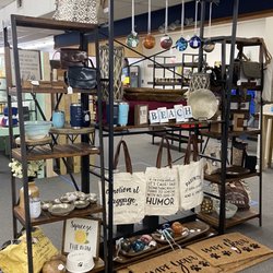 Country Market & Creative Exchange