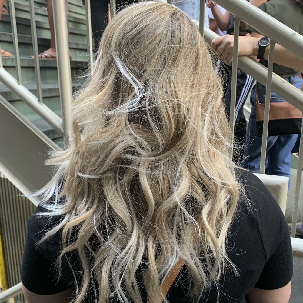W Salon Hawaii - 2nd time I got my bake colored. It's not what I wanted but ok sis - Hair Salons Near Me - Honolulu, Hawaii W Salon Hawaii - 2nd time I got my bake colored. It's not what I wanted but ok sis - Hair Salons Near Me - Honolulu, Hawaii