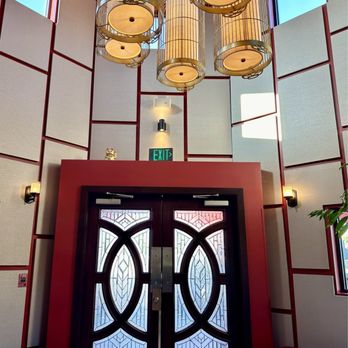 Panda Inn - Entrance near the Bar Area - Chinese Near Me - Ontario, California