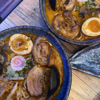 Shinya Ramen House - Spicy Black Garlic Tonkotsu Ramen - Ramen Near Me - Chicago, Illinois Shinya Ramen House - Spicy Black Garlic Tonkotsu Ramen - Ramen Near Me - Chicago, Illinois