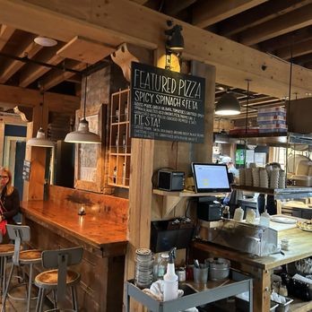 Schilling Beer - Inside the restaurant - Pizza Near Me - Littleton, New Hampshire