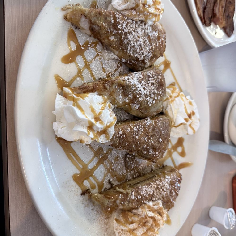 Gina's Cafe - Cinnamon French Toast - Cafes Near Me - Clinton Township, Michigan Gina's Cafe - Cinnamon French Toast - Cafes Near Me - Clinton Township, Michigan