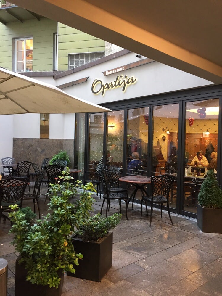 Opatija Am Alten Peter