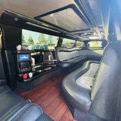 Lady Luck Limousine Service - Inside the Escalade Limo