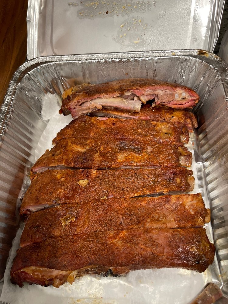 Food from Glenn's Smokehouse