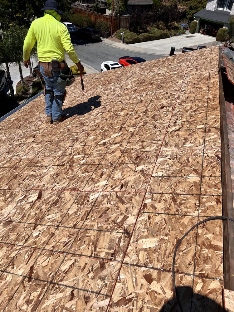 Slide of Zenith Roofers