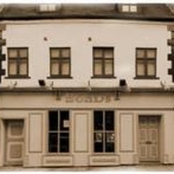 BonDs bar and Lounge