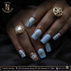 FASHIO Nails & Spa Baytown - Pearland's best nails! *t 5-
Star Service and Luxury
Pedicures await at Fashio.
Book your escape now!