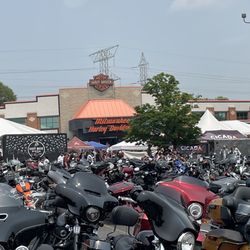 Milwaukee Harley-Davidson - HD 120 Homecoming 07.15.2023
