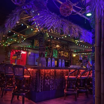 Kapu Bar - Tiki bar - Cocktail Bars Near Me - Petaluma, California