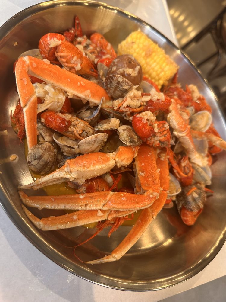 Cajun Crackin