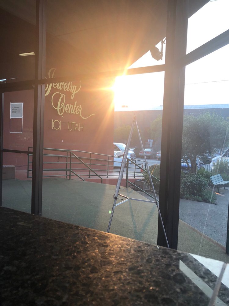 SAN FRANCISCO JEWELRY CENTER Updated September 2024 101 Utah St