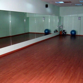 Enzo Sport - Gyms Near Me - Museros, V