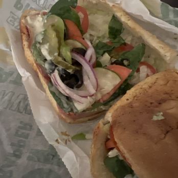 Subway - Hot shot italiano - Fast Food Near Me - Monticello, Indiana