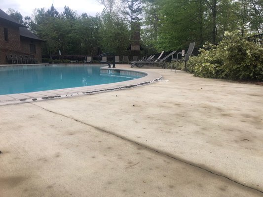 Concrete Leveling & Lifting - Concrete Lifting is a fast, economical process for repairing settled and uneven concrete. We work with both residential and commercial properties.
Parrot Structural Services can provide concrete repair that is long lasting, fast, and affordable. We utilize 2 different concrete lifting solutions depending on your specific situation. For information about the different solutions we offer, read more about poly foam and pressure grouting. Concrete Leveling & Lifting - Concrete Lifting is a fast, economical process for repairing settled and uneven concrete. We work with both residential and commercial properties.
Parrot Structural Services can provide concrete repair that is long lasting, fast, and affordable. We utilize 2 different concrete lifting solutions depending on your specific situation. For information about the different solutions we offer, read more about poly foam and pressure grouting.