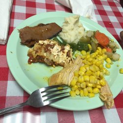 Harold's Country Kitchen - A bit of everything:  turkey, brisket, mashed potatoes, corn, and mixed vegetables. (Nephew's plate)