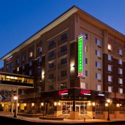 Hotels In Fort Wayne Yelp Courtyard Fort Wayne Downtown At Grand Convention Center
