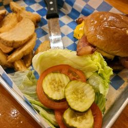 Famous Dave's Bar-B-Que
