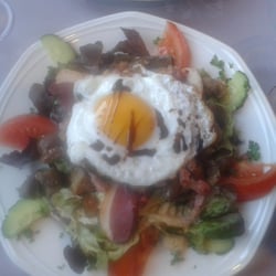 Hotel Restauranr Le St. Jean - La salade du menu ardechois. ..