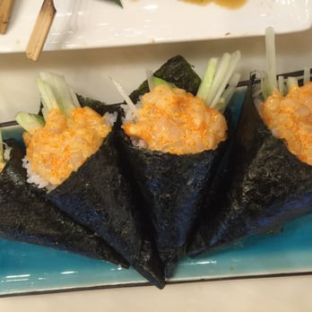 Ushio Sushi - Spicy scallop hand rolls - Sushi Bars Near Me - Davie, Florida Ushio Sushi - Spicy scallop hand rolls - Sushi Bars Near Me - Davie, Florida