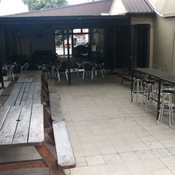Tempe Hotel - Beer Garden - Pubs Near Me - Tempe, NSW Tempe Hotel - Beer Garden - Pubs Near Me - Tempe, NSW