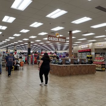 Buc-ee’s - Gas Stations Near Me - Ennis, Texas