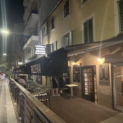 Auberge Saint Antoine - Outside the restaurant