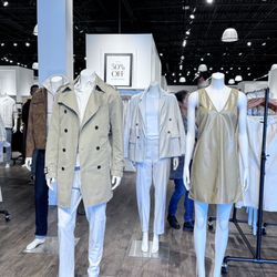 Banana Republic Factory Store