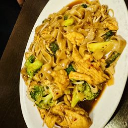 Pad See Ewe