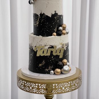 CRAVE' ems - Custom cake - Bakeries Near Me