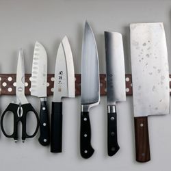 The Knife Sharpener