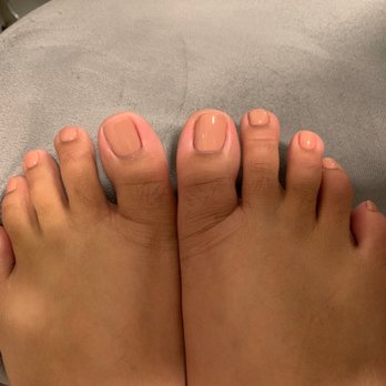 Mani Pedi Spa - Eyelash Service Near Me - Honolulu, Hawaii