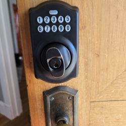 Key Lock & Safe