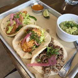 La Ezkina Grill & Cantina - Taco Platter