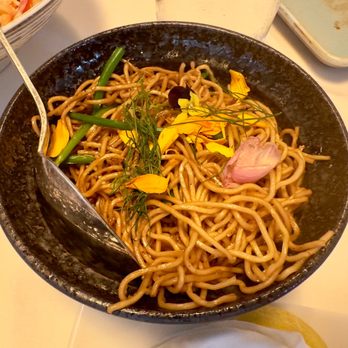 Le Colonial - Delray Beach - Mi Xao He / Garlic Noodles - Vietnamese Near Me - Delray Beach, Florida Le Colonial - Delray Beach - Mi Xao He / Garlic Noodles - Vietnamese Near Me - Delray Beach, Florida