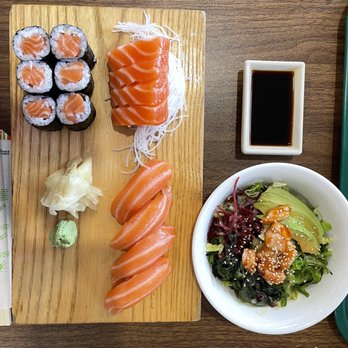 Naru Sushi - 117. Salmon Combo - Sushi Bars Near Me - Baltimore, Maryland