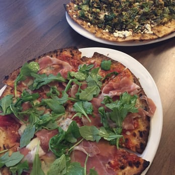 Central Kitchen + Bar - Gastropubs Near Me - Detroit, Michigan