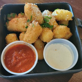 Bar Louie - Brookfield - Cheese curds, marinara that tastes like a chili/salsa and ranch - Bars Near Me - Brookfield, Wisconsin