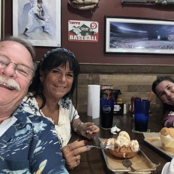 BubbaQue's - Bbq and then dessert Apple Blossom and Banana Pudding! - Barbeque Near Me - New Port Richey, Florida