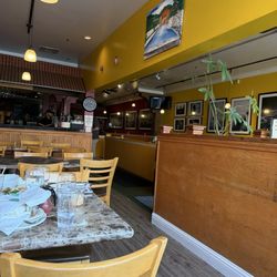 Pupuseria Y Restaurante Platano