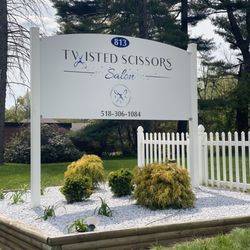 Twisted Scissors Salon - Here is our sign you can visibly see from Route 50!