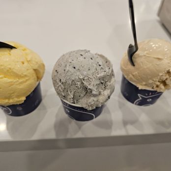 Smoove Ice Cream - 9-13-24. Ice Cream Flavors (Mango, Black Sesame, and Peach Oolong) - Ice Cream & Frozen Yogurt Near Me - Milpitas, California Smoove Ice Cream - 9-13-24. Ice Cream Flavors (Mango, Black Sesame, and Peach Oolong) - Ice Cream & Frozen Yogurt Near Me - Milpitas, California