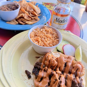 Desvelados - Carne Asada & shrimp taco / side of small rice and chips & salsa - Mexican Near Me - Glendale, California