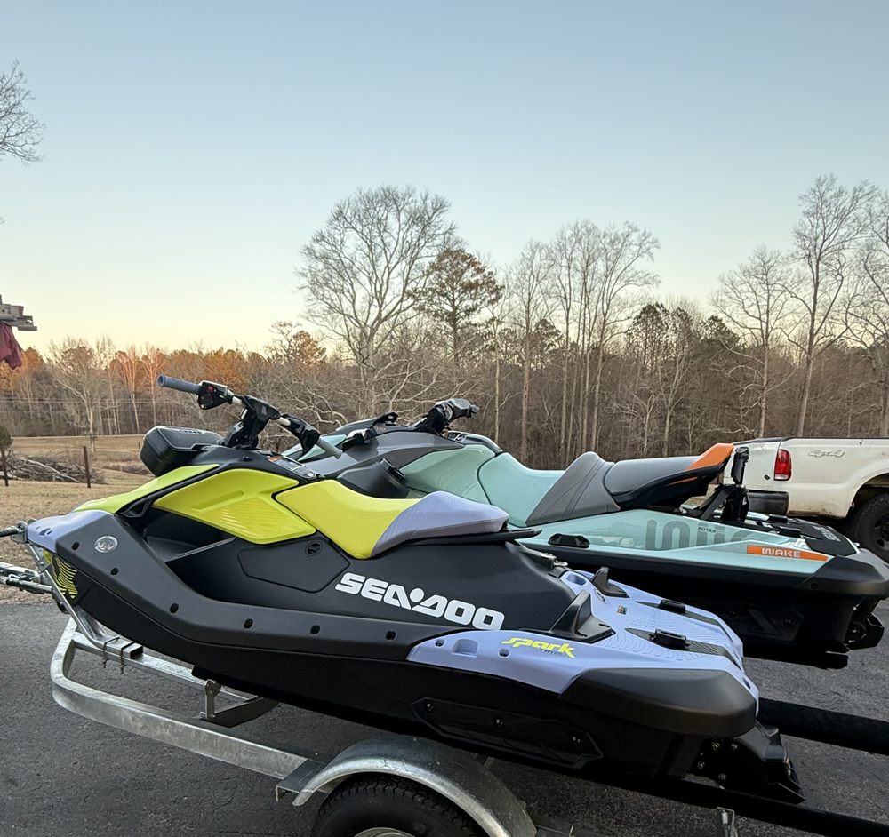 Bama Breeze Boat Rentals Logo