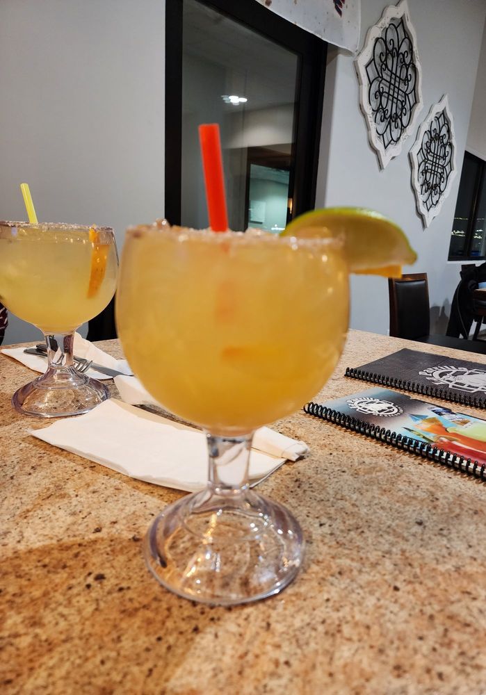 La Parrilla Mexican Grill 