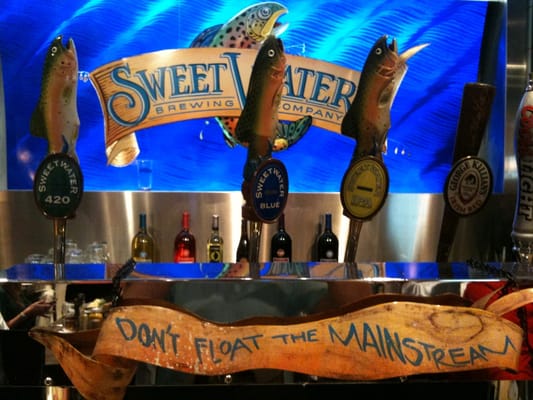 SweetWater Last Cast Bar & Grill by null