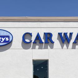 Ducky's Car Wash